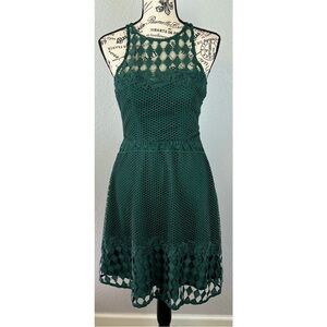 NWT Lumier by Bariano Evergreen Lace Dress